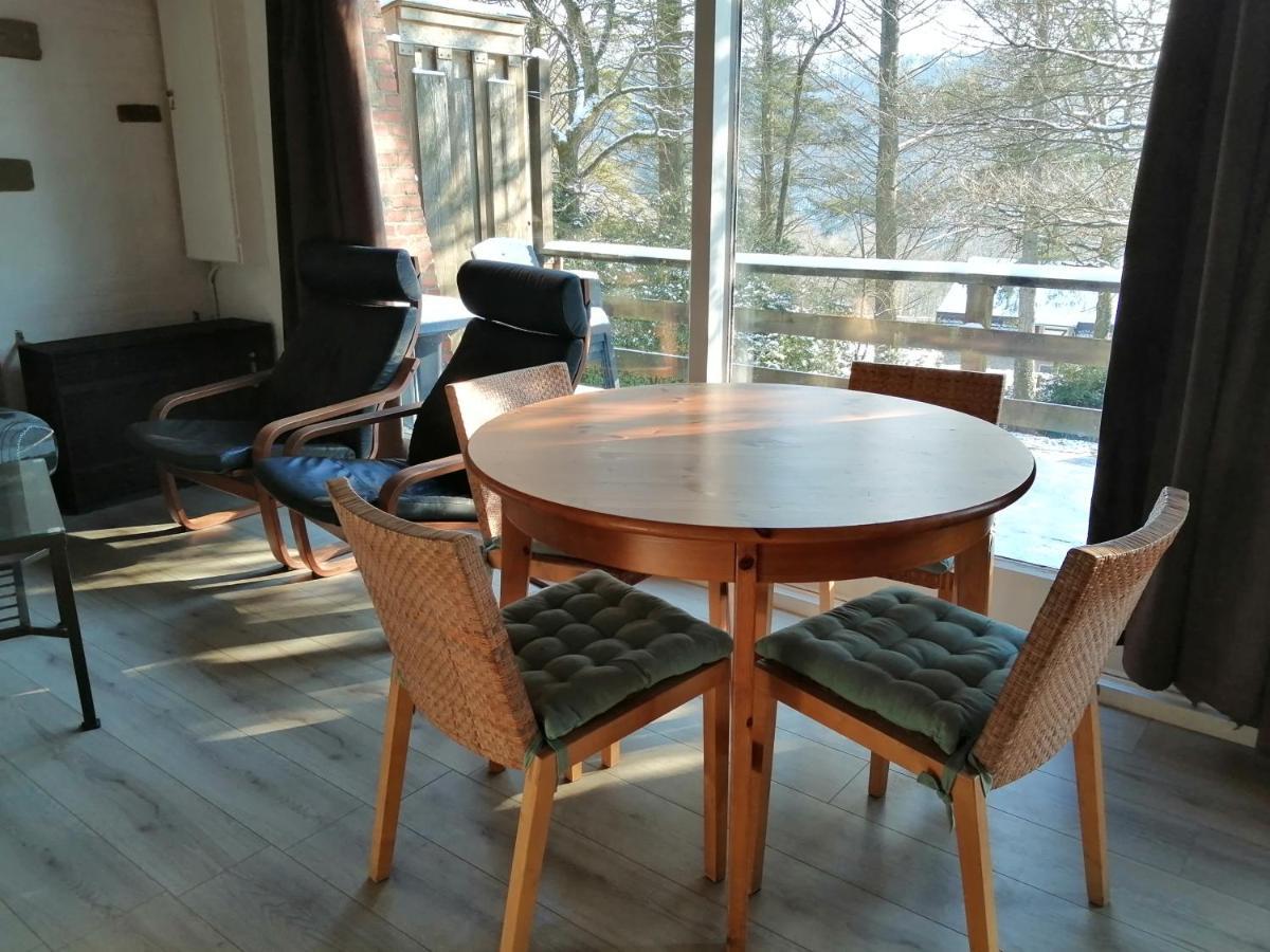 Au Repos De Zoe Villa Waulsort Ngoại thất bức ảnh